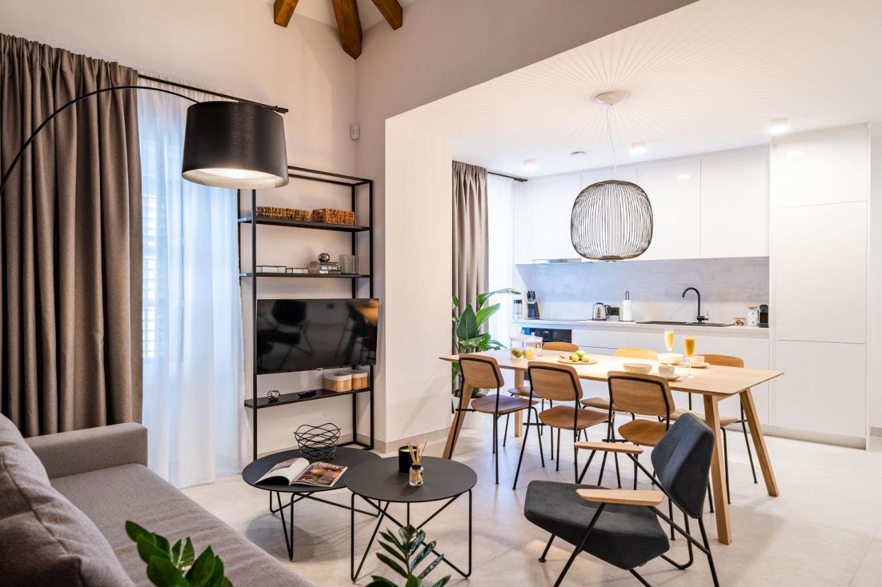 Agape Suite Old Town-Luxury Two Bedroom Apartment Dubrovnik Exteriör bild